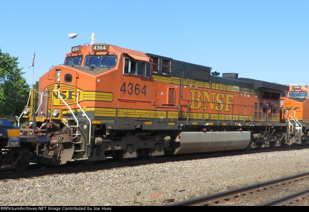 BNSF 4364